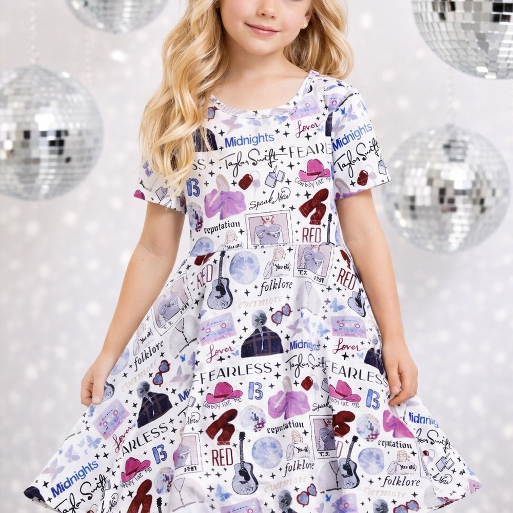 Girls Swiftie dress Birthday gift for girl Twirl Taylor dress Sz 8